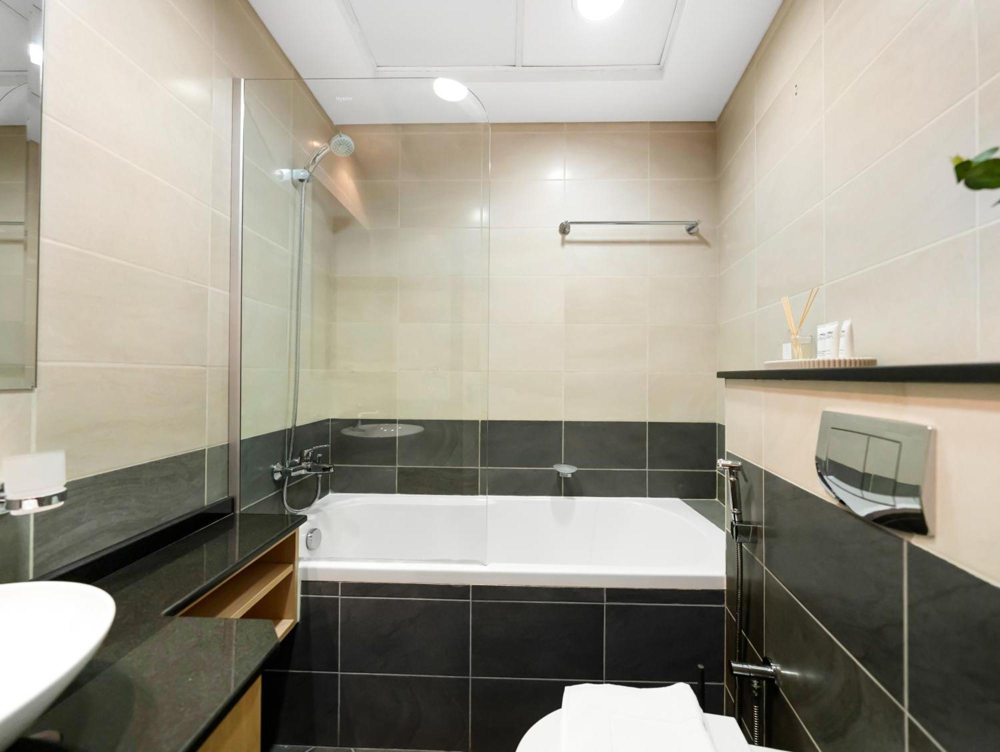 Apartment Sensational Direct Sea, Ain View And Palm Jumeirah In Marina