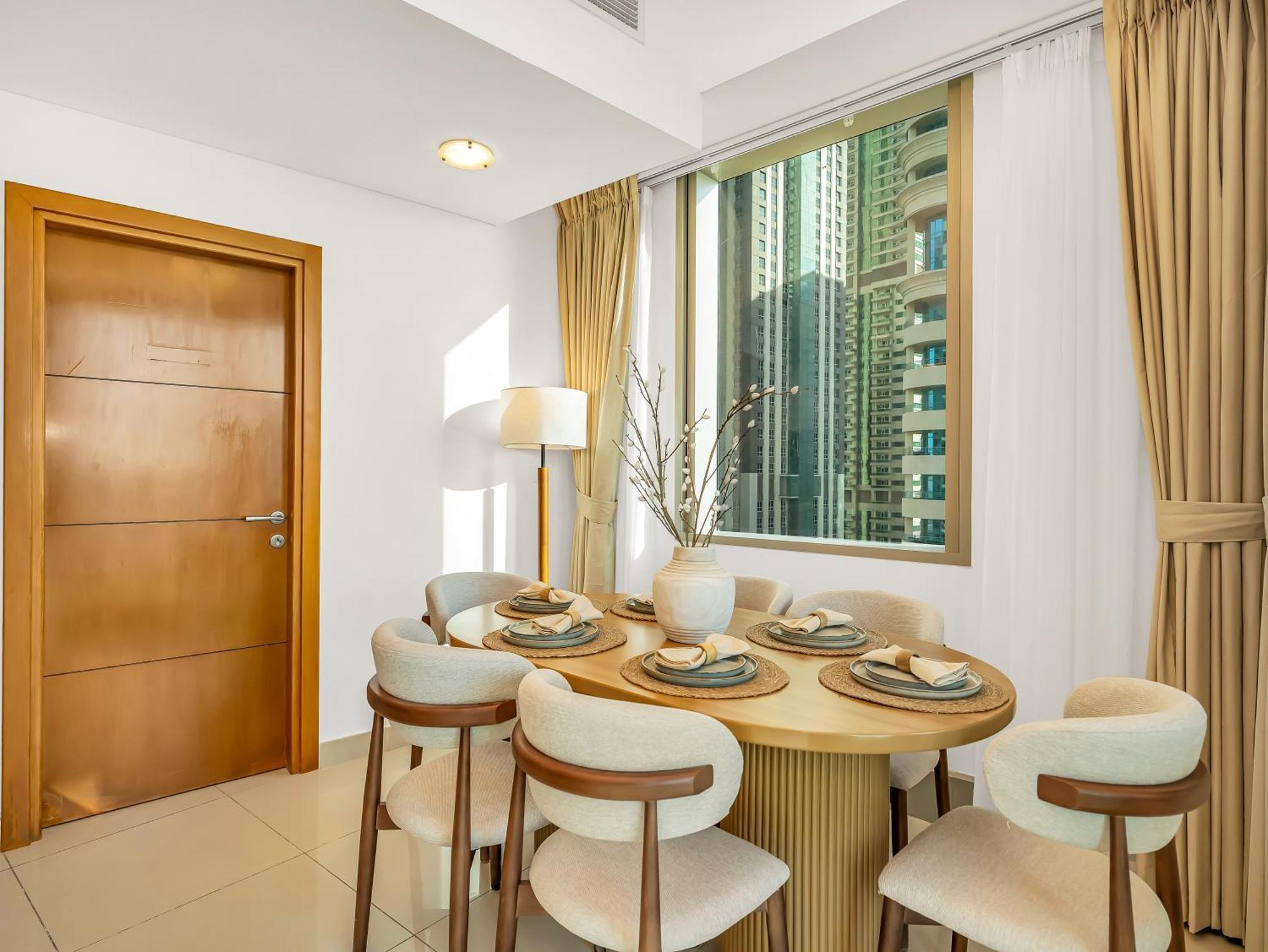Sensational Direct Sea, Ain View And Palm Jumeirah In Marina Apartment