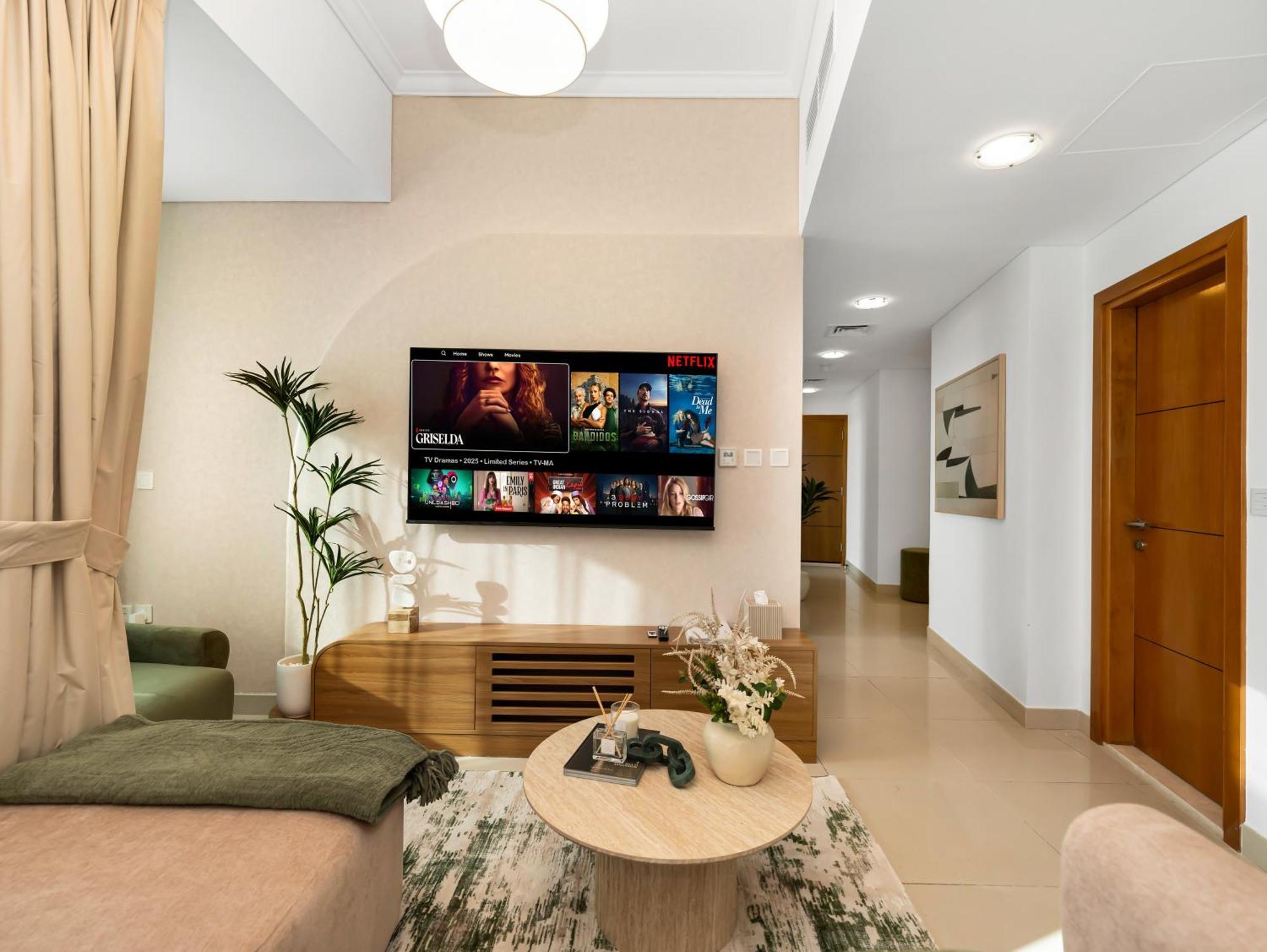 Sensational Direct Sea, Ain View And Palm Jumeirah In Marina Apartment *