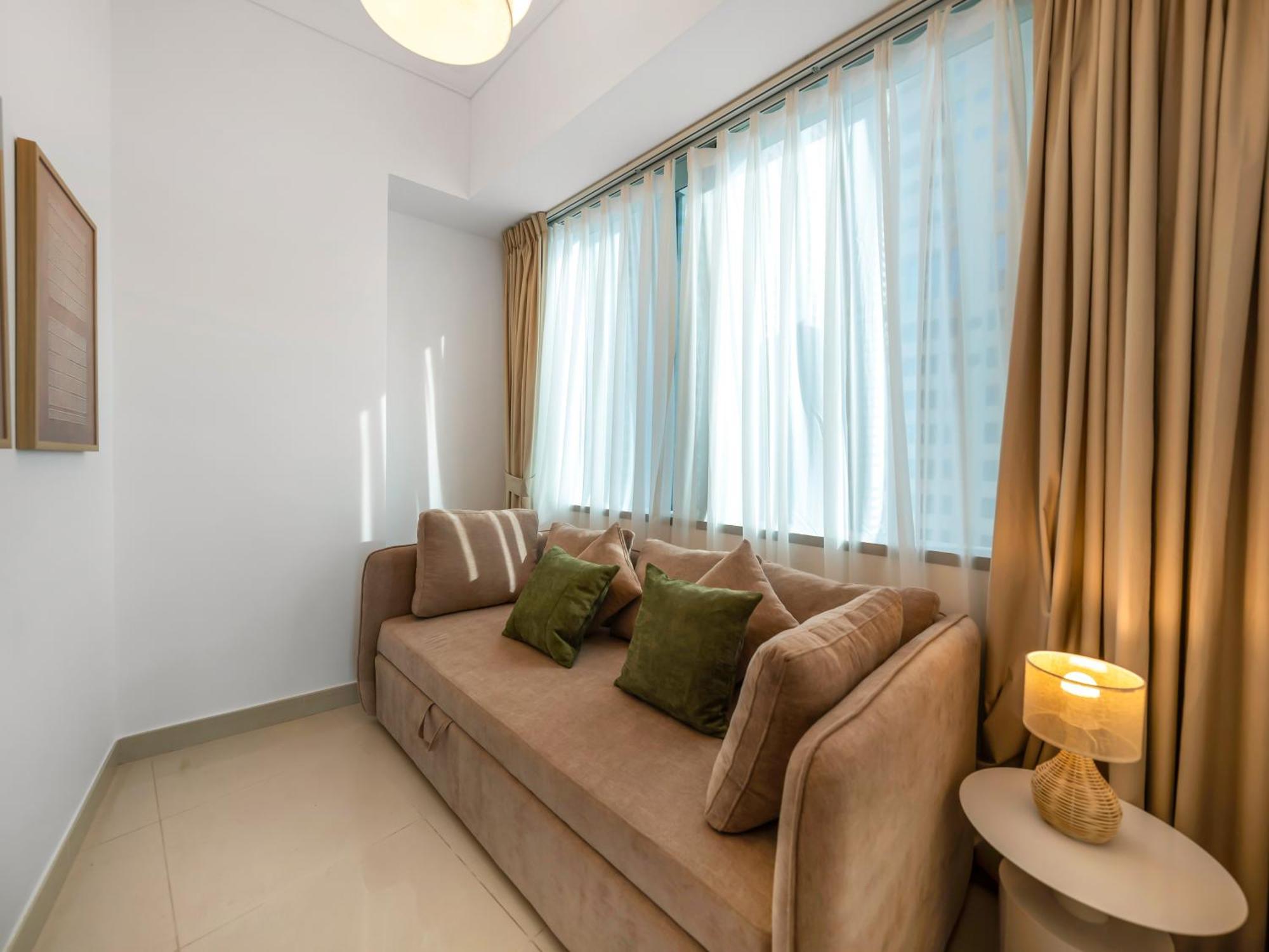 Apartment Sensational Direct Sea, Ain View And Palm Jumeirah In Marina
