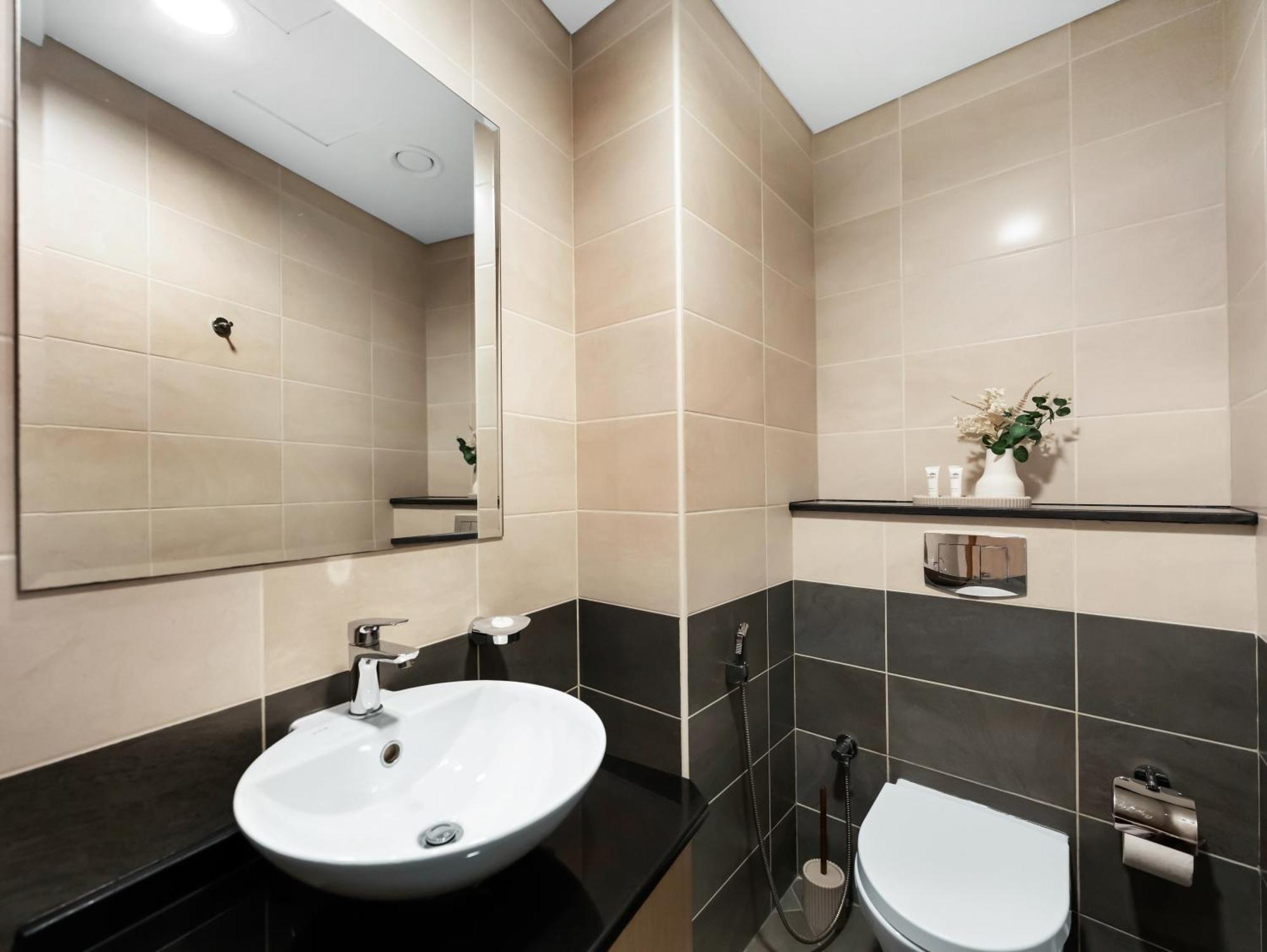 Sensational Direct Sea, Ain View And Palm Jumeirah In Marina Apartment Dubai