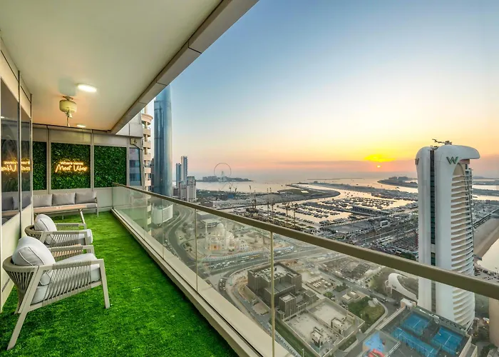 Sensational Direct Sea, Ain View And Palm Jumeirah In Dubai Marina