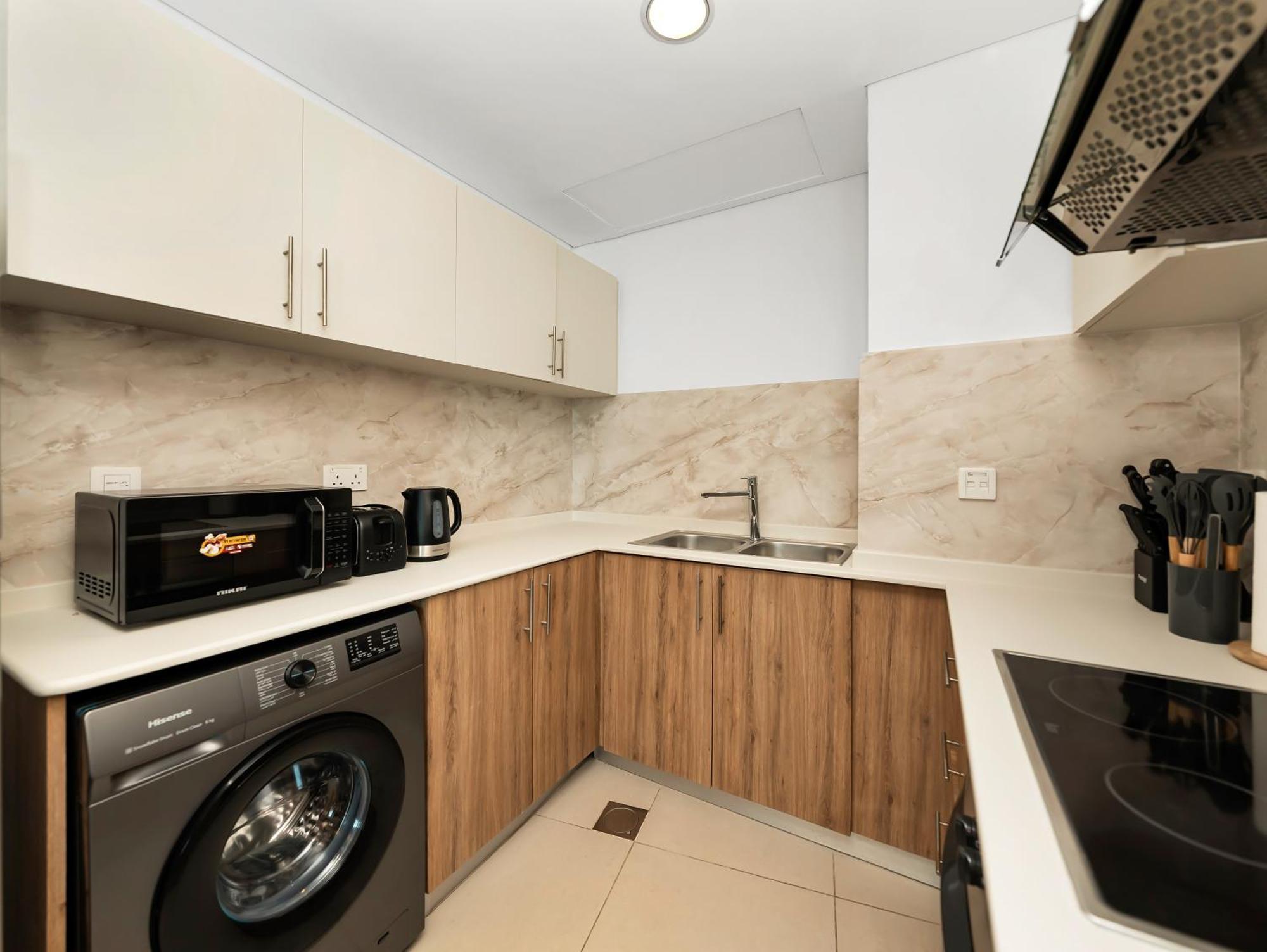 Apartment Sensational Direct Sea, Ain View And Palm Jumeirah In Marina Dubai